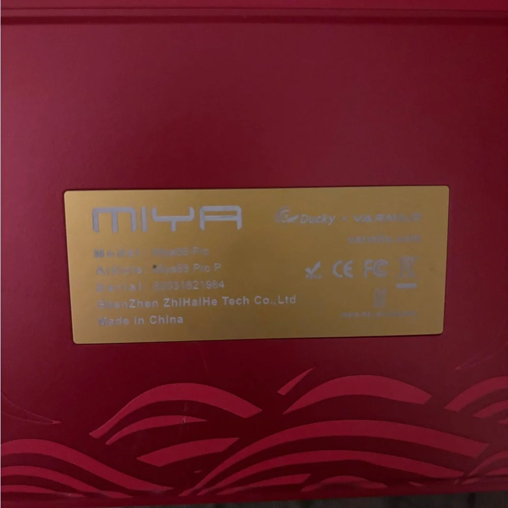 MIYABI Red and White Laptop Keyboard